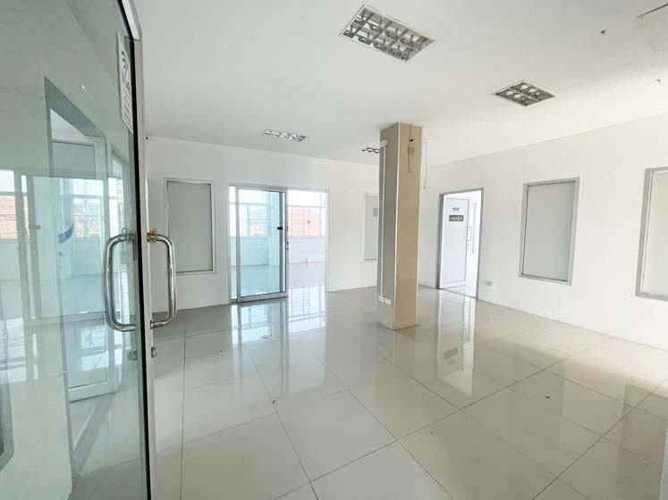 Office For Rent in Lat Phrao 